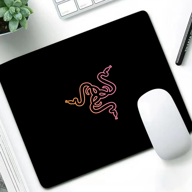 Gaming Accessories Gamer - لوحة ماوس فاخرة من Razer، حصيرة