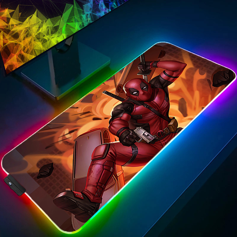 لوحة ماوس LED للألعاب بإضاءة خ - مراجعة Gaming Accessories For Desk وسعره