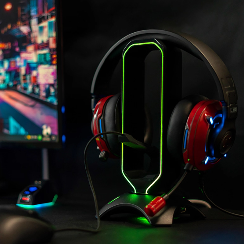 حامل سماعة الرأس RGB مع حامل س - مراجعة Headset Stand Rgb وسعره